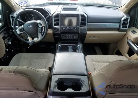 2017 Ford F250 Super Duty из США, поврежденный, VIN 1FT7W2B64HEB34275